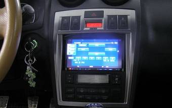 2003 Hyundai Coupe Pictures