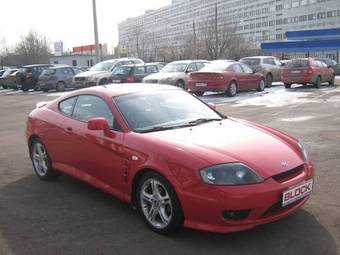 2005 Hyundai Coupe Images