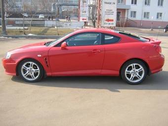 2005 Hyundai Coupe Pictures