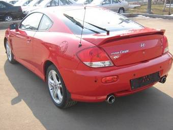 2005 Hyundai Coupe Photos