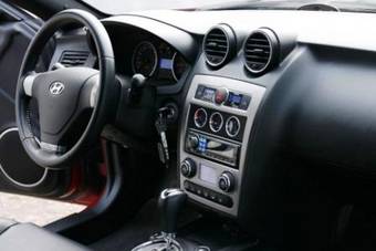 2008 Hyundai Coupe Pics