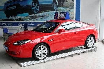 2008 Hyundai Coupe Pics