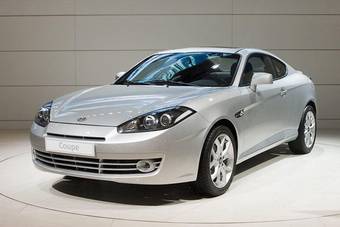 2008 Hyundai Coupe Photos