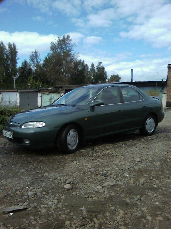 1996 Hyundai Elantra