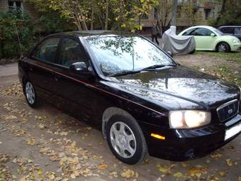 2001 Hyundai Elantra Pictures