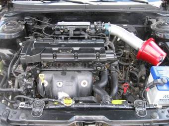 2001 Hyundai Elantra Photos