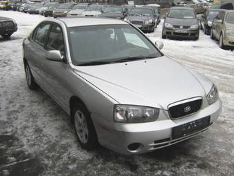 2003 Hyundai Elantra Pictures