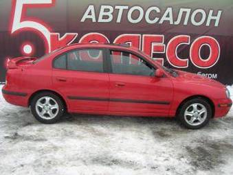 2003 Hyundai Elantra Photos