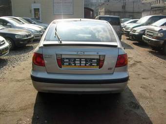 2003 Hyundai Elantra Images