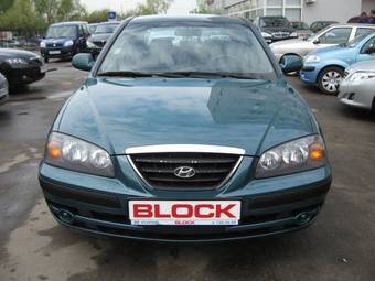 2003 Hyundai Elantra Pictures