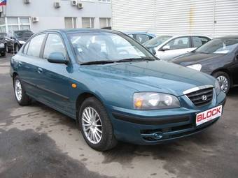 2003 Hyundai Elantra Photos