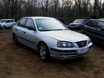 2003 Hyundai Elantra Pics