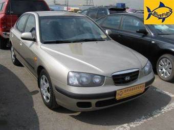 2003 Hyundai Elantra Photos