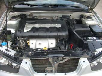 2003 Hyundai Elantra Photos