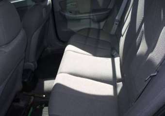 2004 Hyundai Elantra Photos