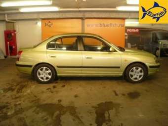 2005 Hyundai Elantra Pictures