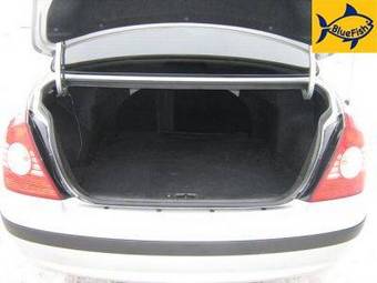 2005 Hyundai Elantra Pictures