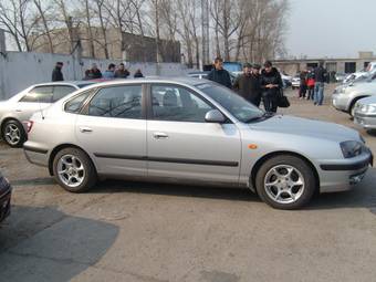 2005 Hyundai Elantra Pictures