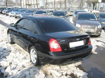 2005 Hyundai Elantra Images