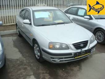 2005 Hyundai Elantra Photos