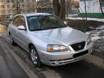 2005 Hyundai Elantra Pictures