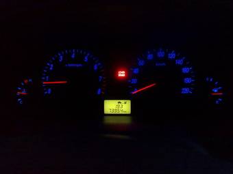 2005 Hyundai Elantra Pictures