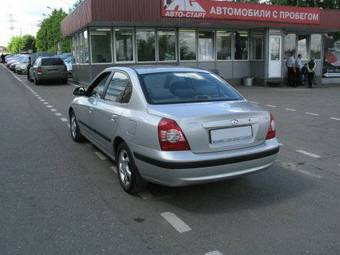 2005 Hyundai Elantra Pictures