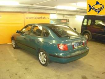 2005 Hyundai Elantra Pictures