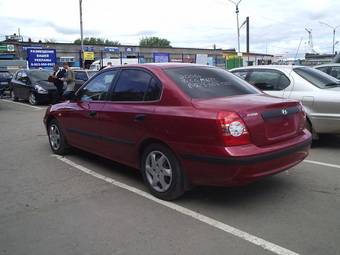 2005 Hyundai Elantra Pics