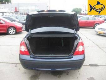 2005 Hyundai Elantra Pictures