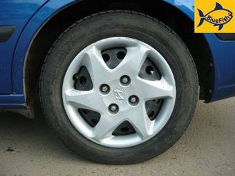 2005 Hyundai Elantra Pics