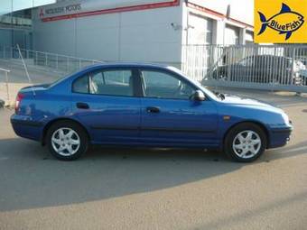2005 Hyundai Elantra Photos