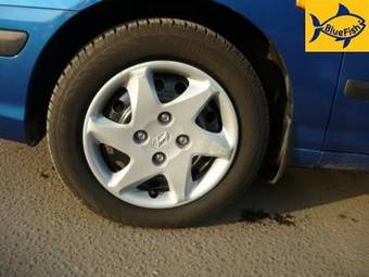 2005 Hyundai Elantra Wallpapers