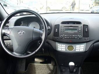 2006 Hyundai Elantra Pictures