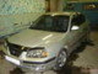 2006 Hyundai Elantra Photos