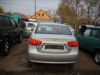 2007 Hyundai Elantra Photos