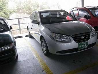 2007 Hyundai Elantra Pictures