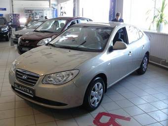 2008 Hyundai Elantra Pictures