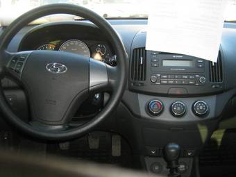 2008 Hyundai Elantra Pictures