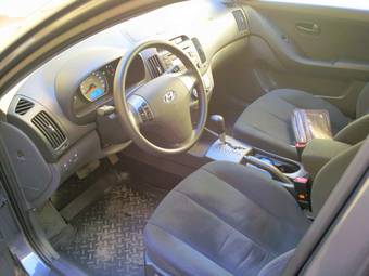 2008 Hyundai Elantra Photos