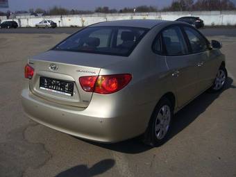 2008 Hyundai Elantra Pictures