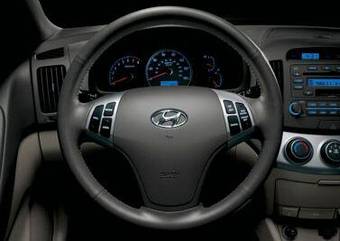 2008 Hyundai Elantra Photos