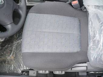 2009 Hyundai Elantra Pictures