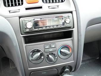 2009 Hyundai Elantra Pics