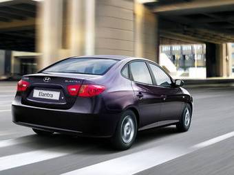 2009 Hyundai Elantra Images