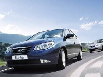 2009 Hyundai Elantra Pictures