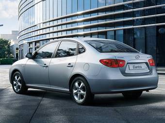 2009 Hyundai Elantra Wallpapers