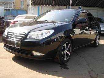 2009 Hyundai Elantra Photos