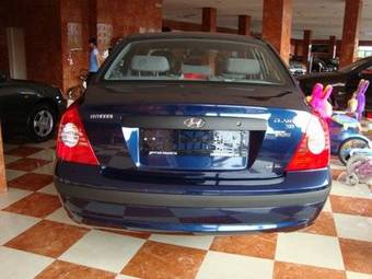 2009 Hyundai Elantra Photos