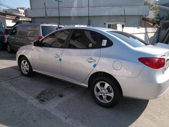 2010 Hyundai Elantra Pictures